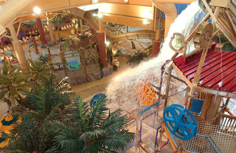 Castaway Bay By Cedar Point Resorts Sandusky Bagian luar foto