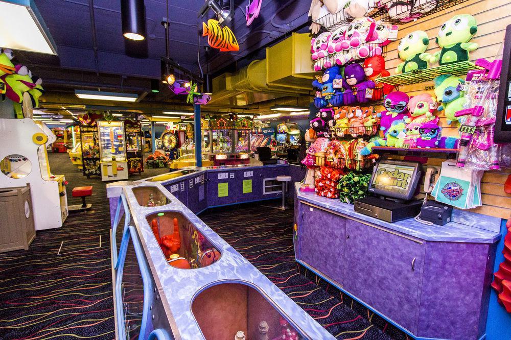 Castaway Bay By Cedar Point Resorts Sandusky Bagian luar foto