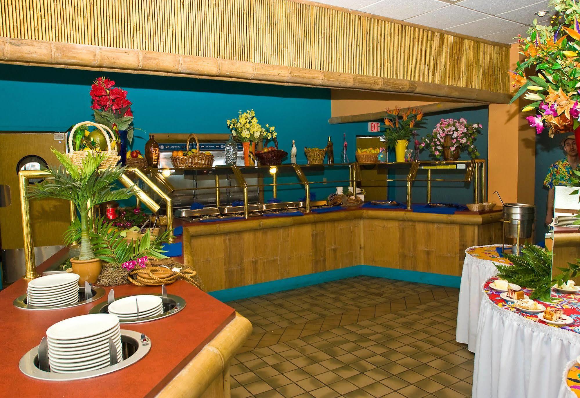 Castaway Bay By Cedar Point Resorts Sandusky Bagian luar foto