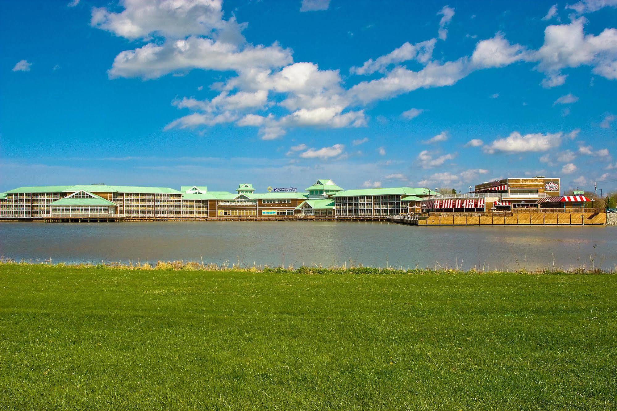Castaway Bay By Cedar Point Resorts Sandusky Bagian luar foto